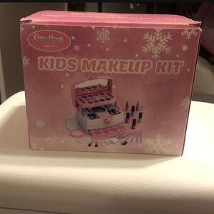 Kids Makeup Kit